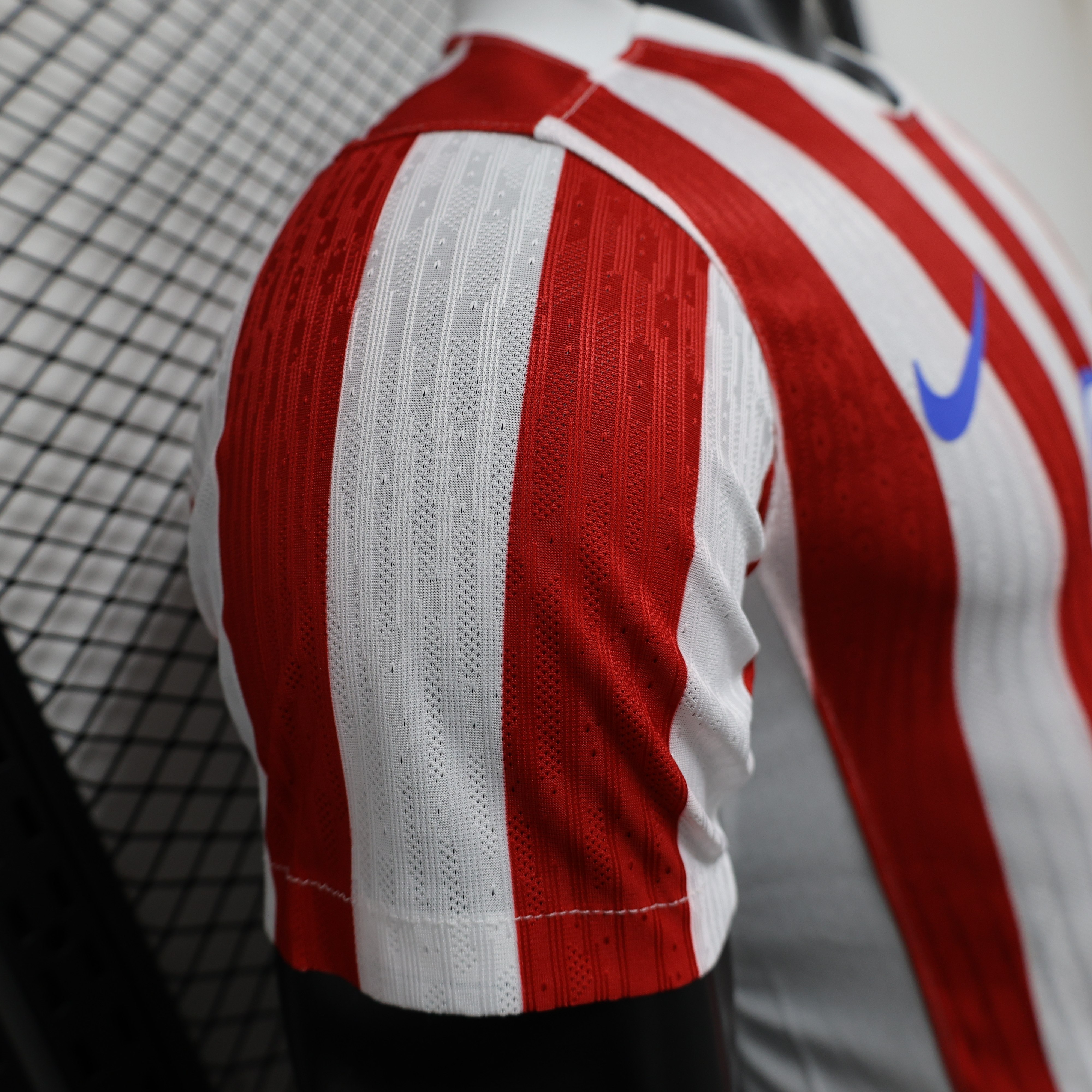 2025/2026 Atletico Madrid Home Football Shirt (Player Edition)