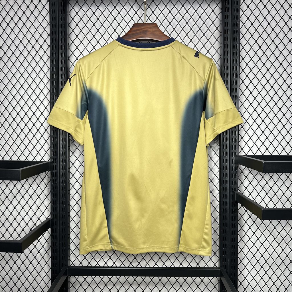 2006 Italian Goalkeeper Vintage Football Shirt