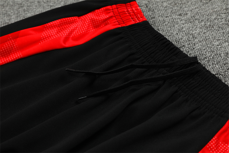 24/25 Manchester United Red and Black Half Zip Training Kit (Adult Kids Kit)