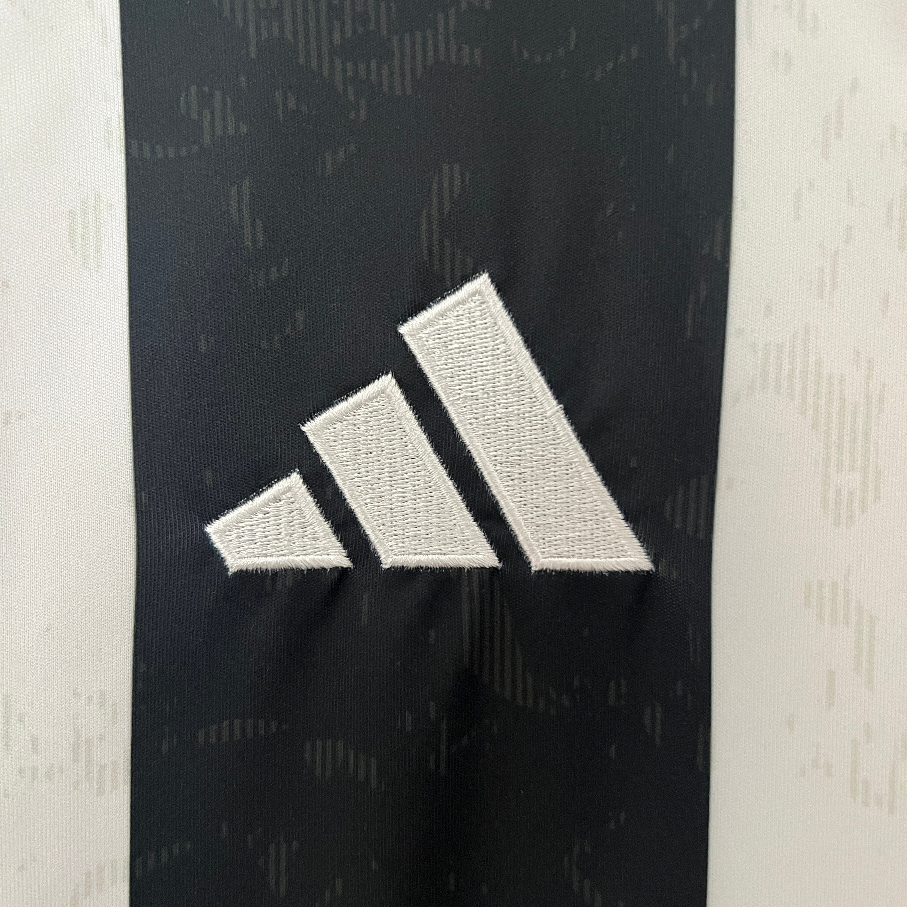 2024/2025 Juventus Home Football Shirt (FANS)