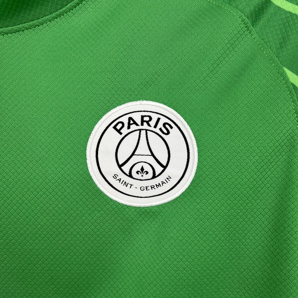 2025/2026 Paris Saint-Germain Green Goalkeeper Football Jersey (Fan Edition)