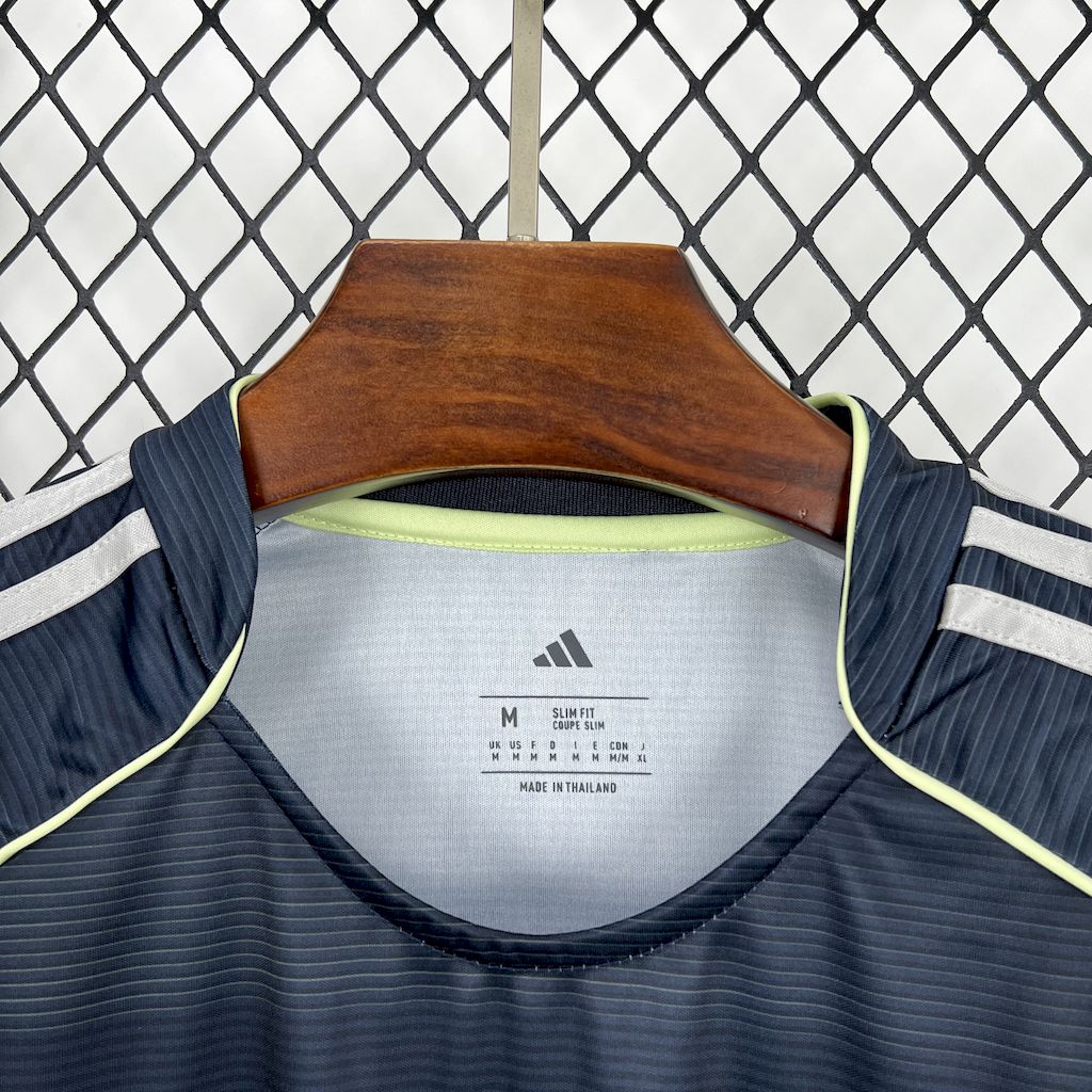 2025/2026 Real Madrid Away Long Sleeve Football Shirt （Fan Edition）