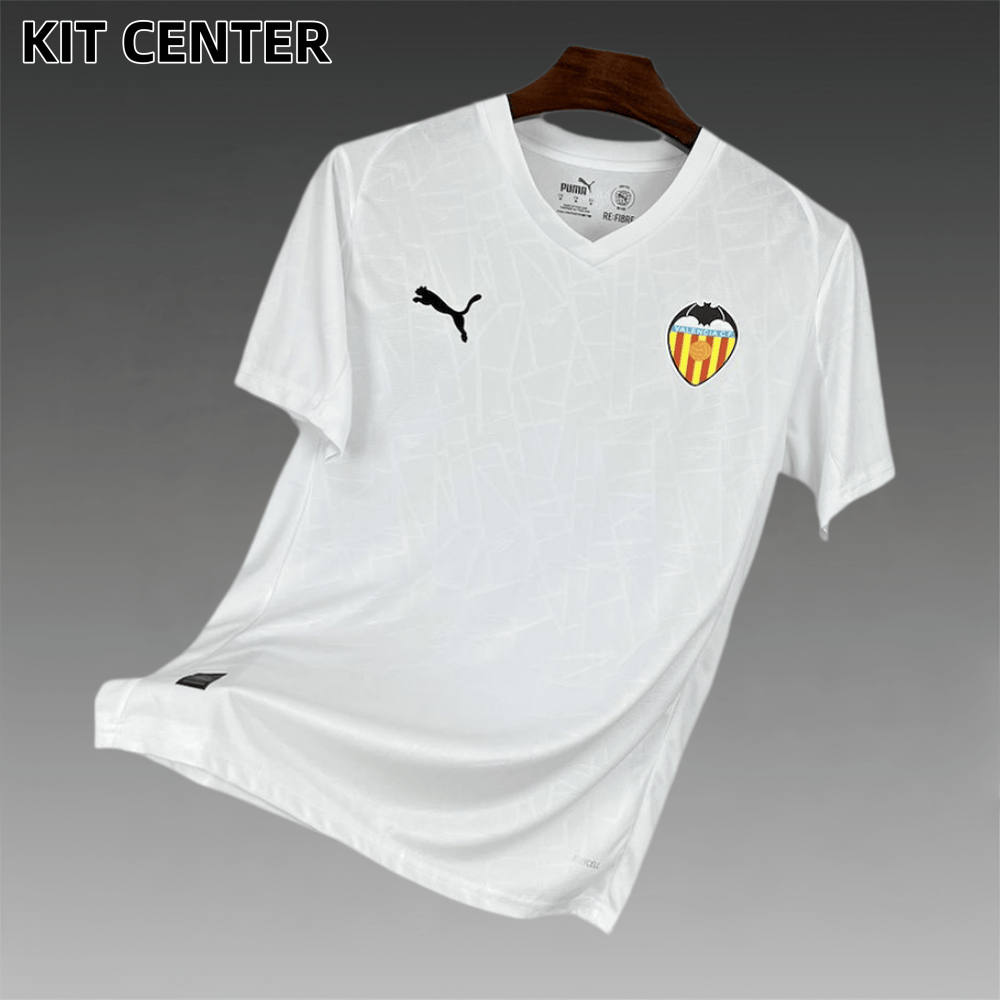 2025/2026 Valencia Home Football Jersey (Fan Edition)