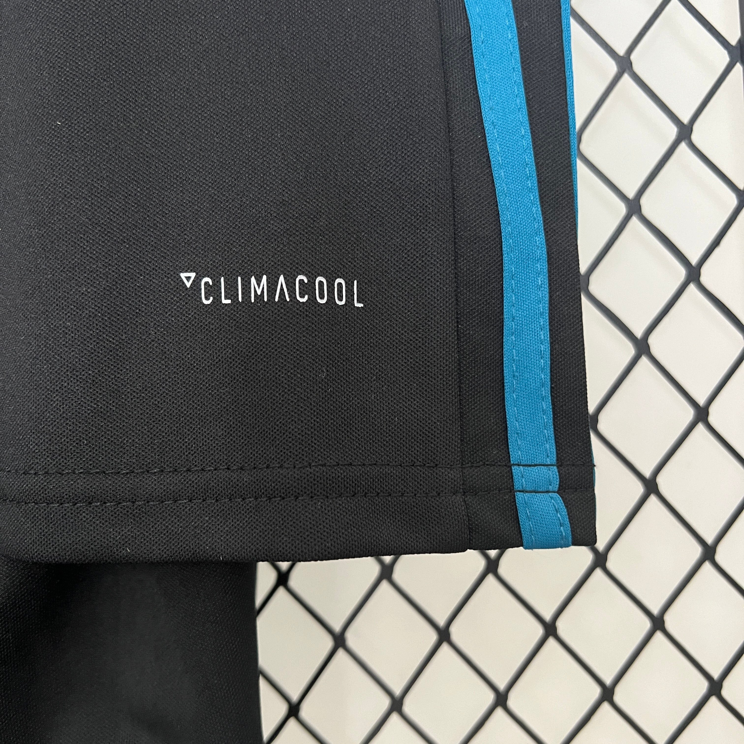 2017/2018 Real Madrid Away Retro Kids Set