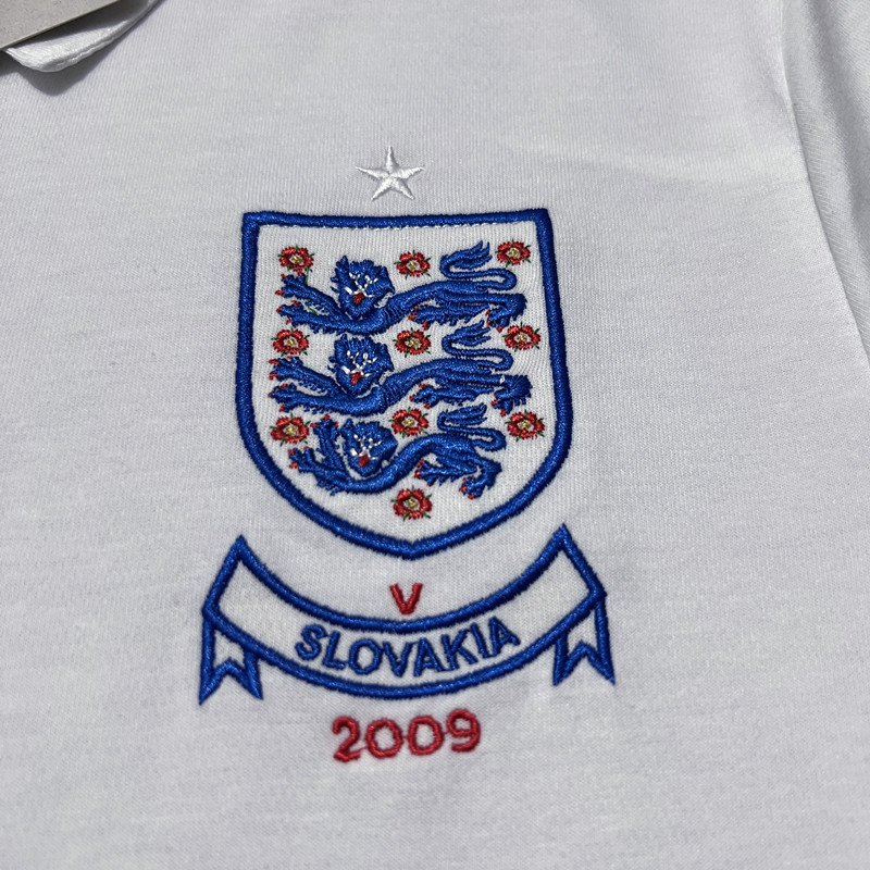 2010 England Home Retro Football Shirt