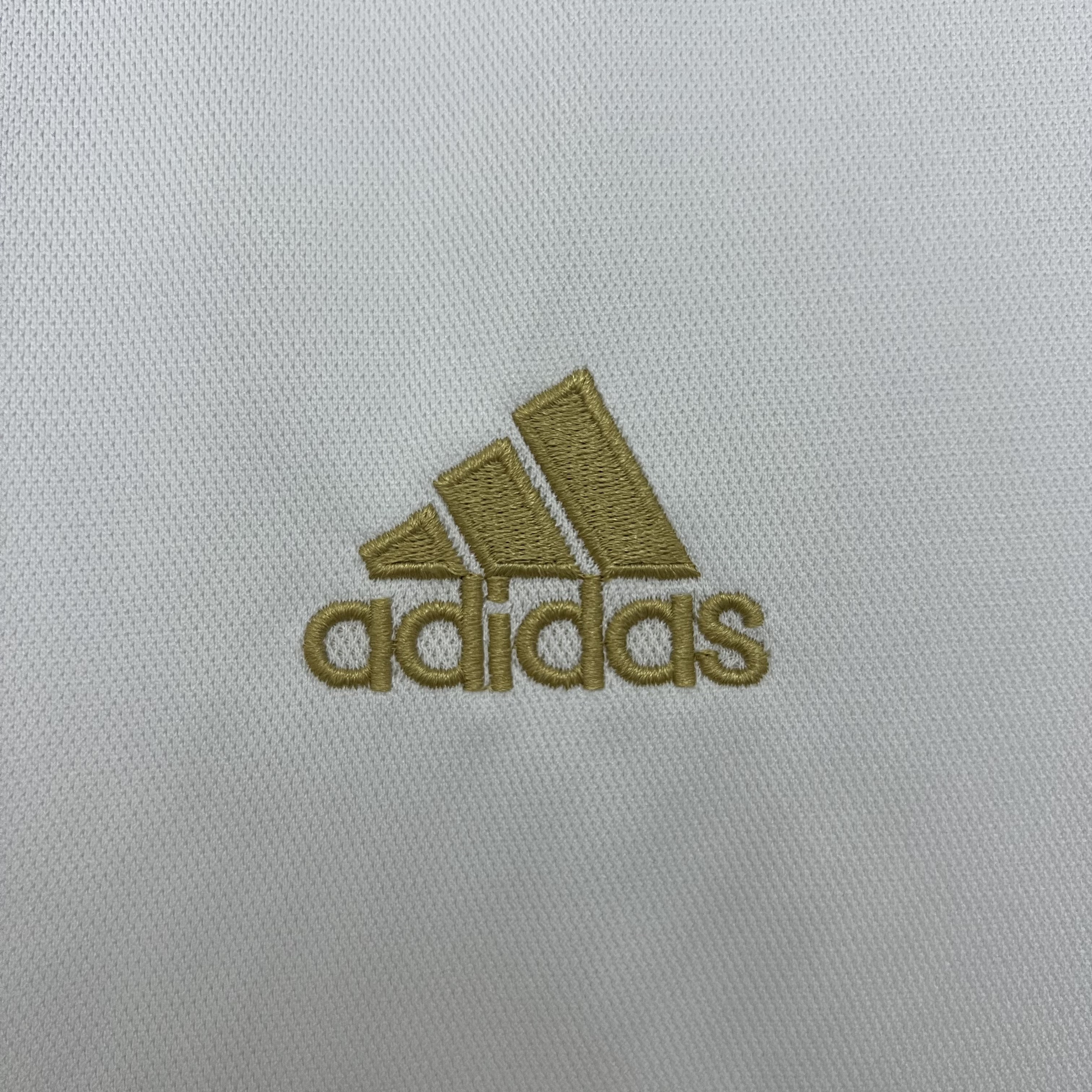 2018/2019 Valencia Home Retro Football Shirt