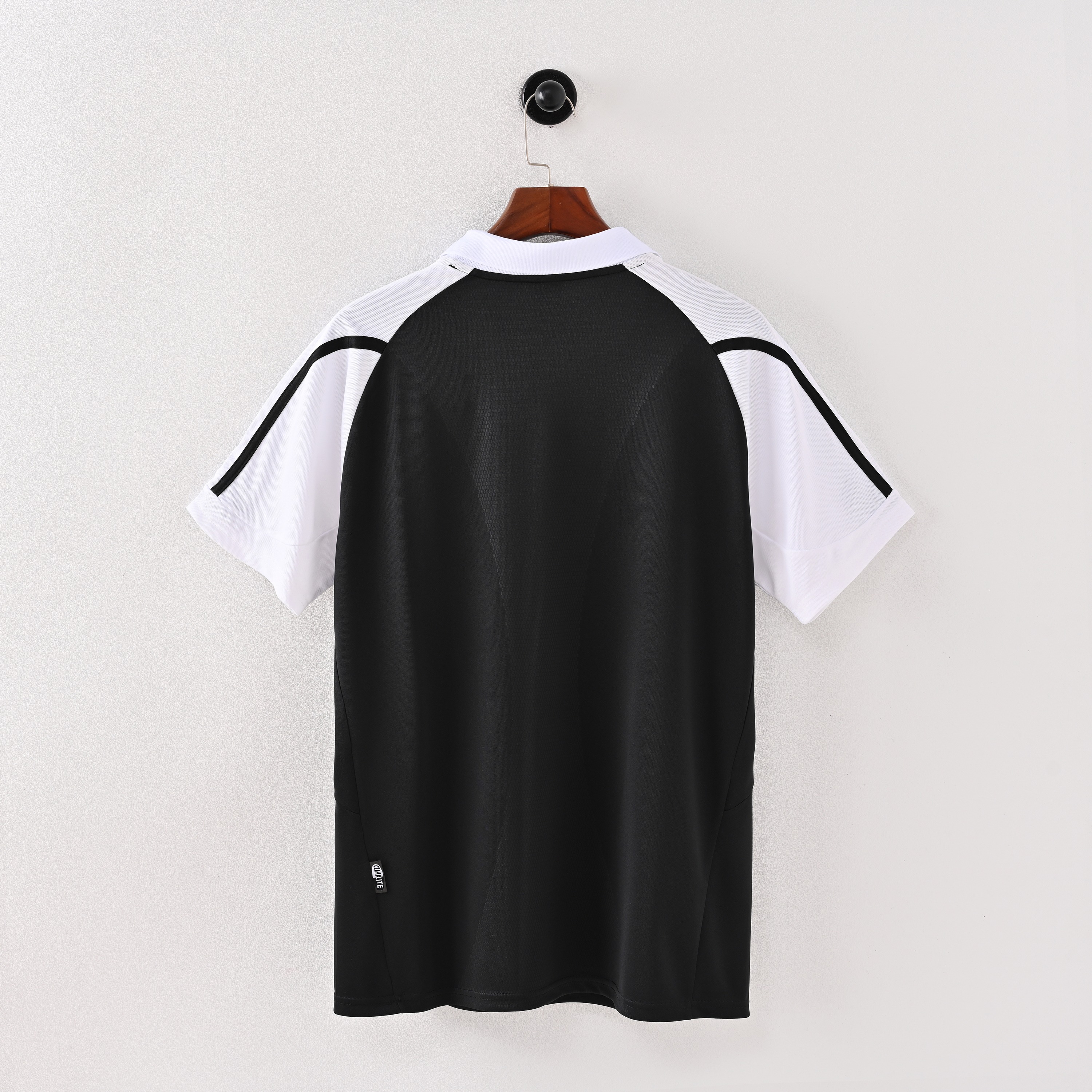 2001/2002 Real Madrid Home Retro Football Shirt