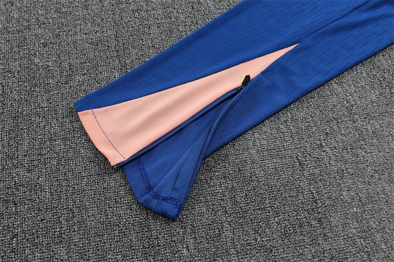 2025/2026 France Adults Half-Zip Training Kits (Adult kit)