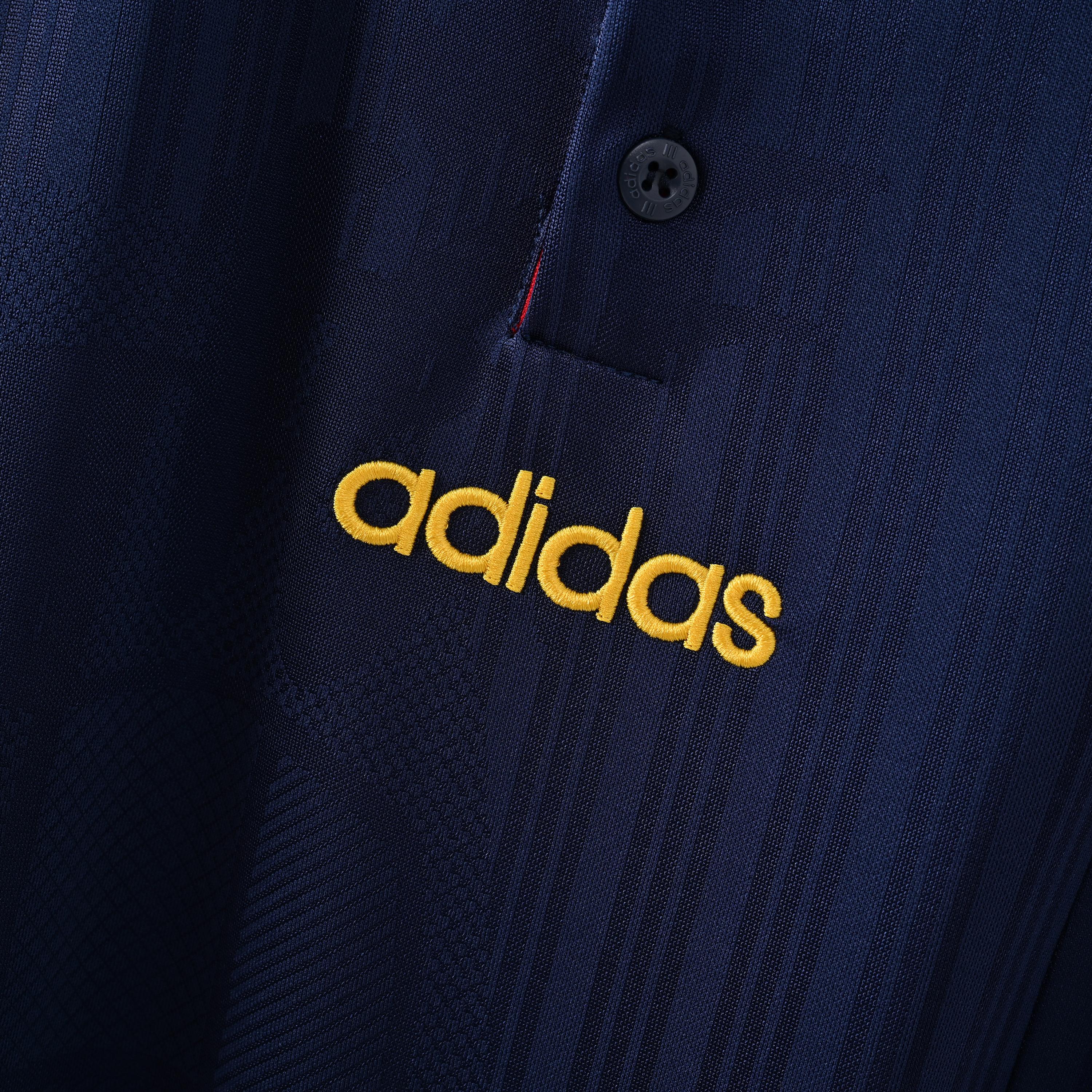 1996 Spain Away Retro Football Shirt