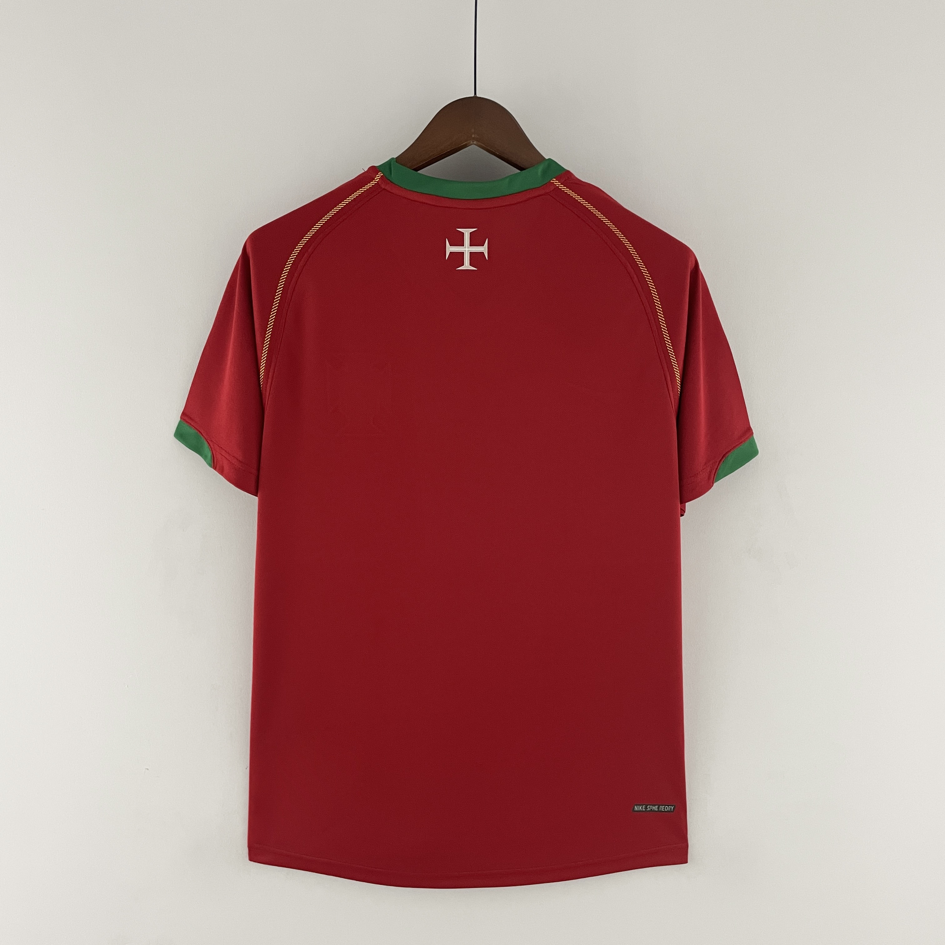 2006 Portugal home  Retro Football Shirt