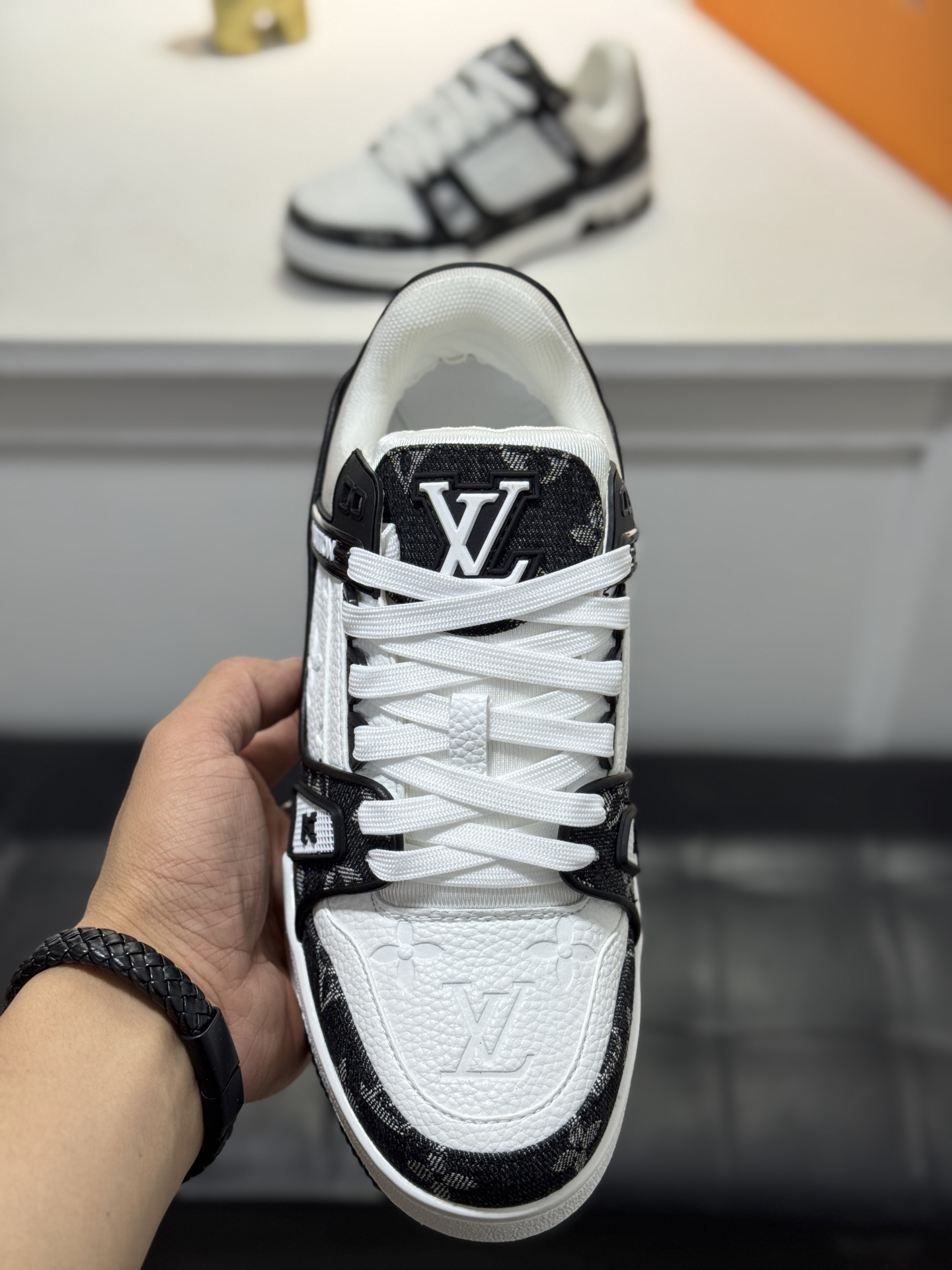 LV Louis vuitton Trainer Sneaker Low Virgil Abloh Monogram