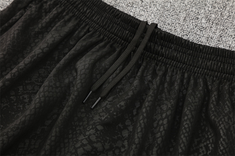 2025/2026 Barcelona Adults Half-Zip Training Kits (Adults Kit)