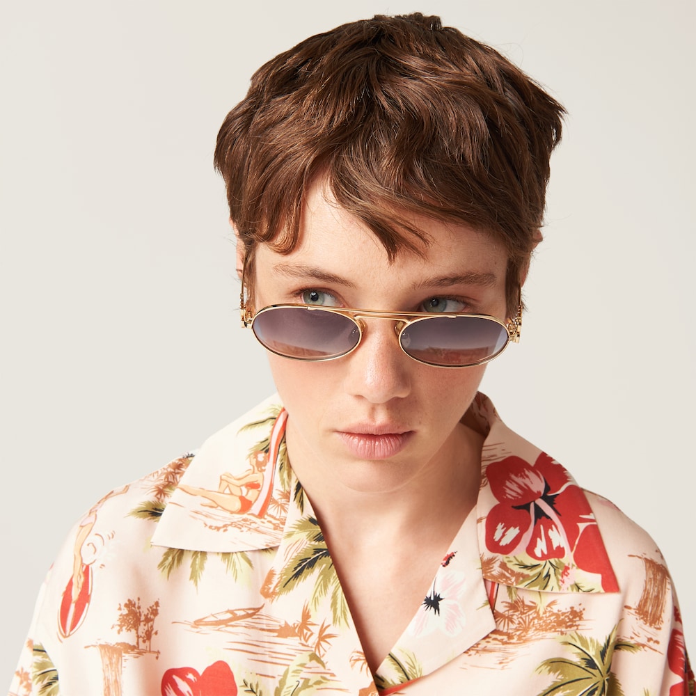 Miu Miu Logo sunglasses