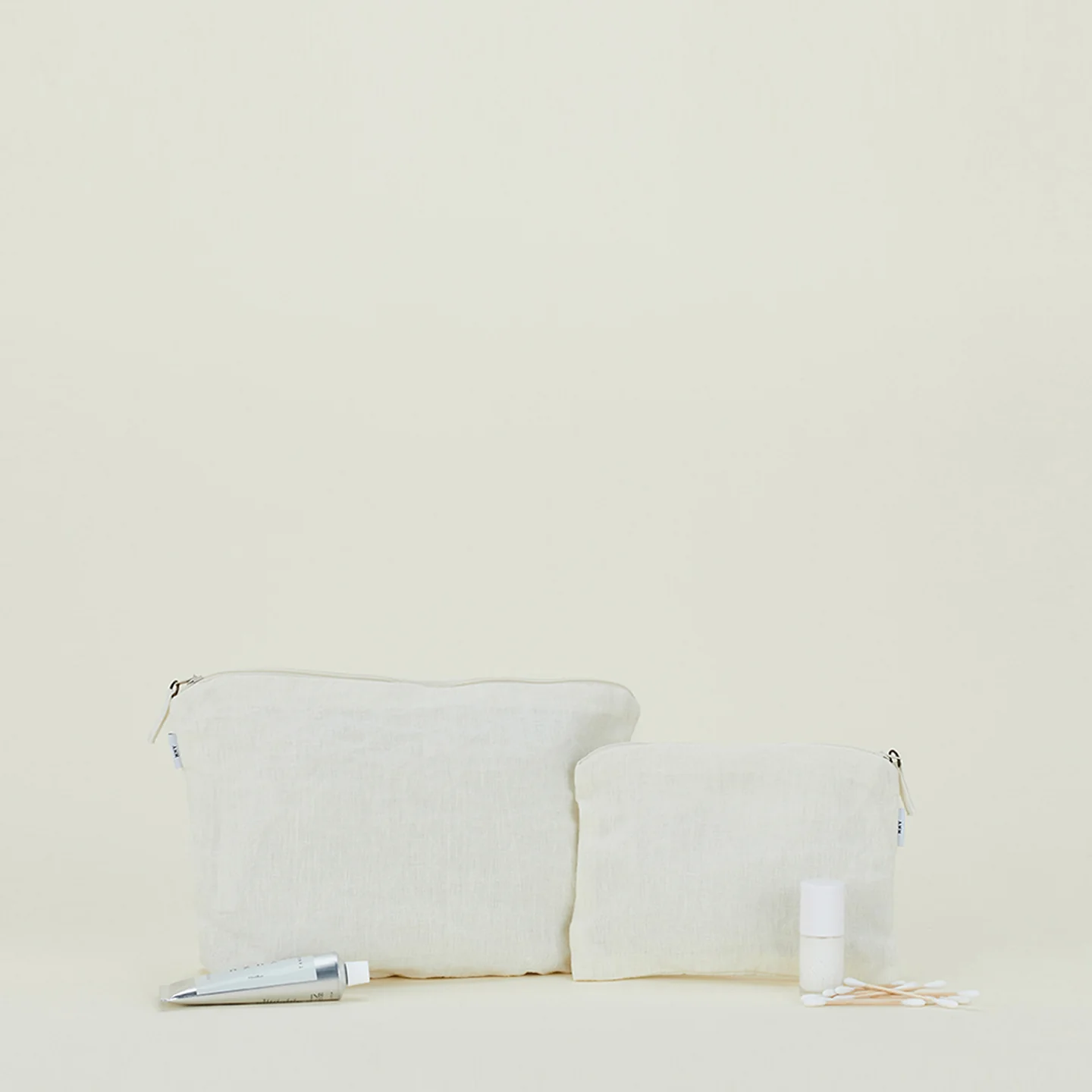 Simple Linen Zipper Pouch - Ivory