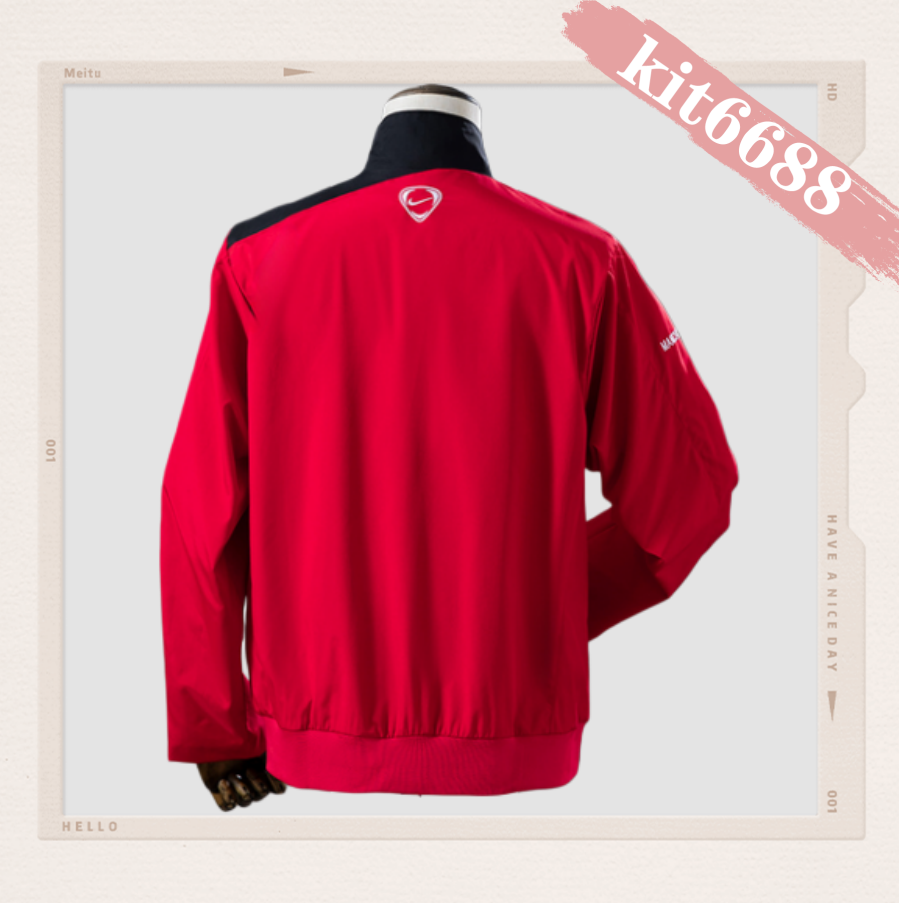 07/08 Manchester United Retro Football Soccer Windbreaker