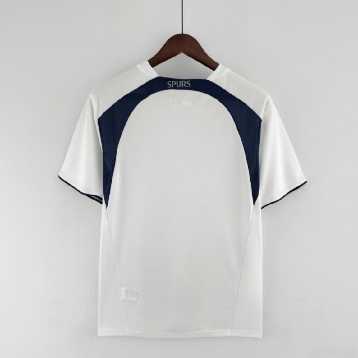 2006/2007 Tottenham Hotspur Home Retro  Football Shirt (Fan Edition)