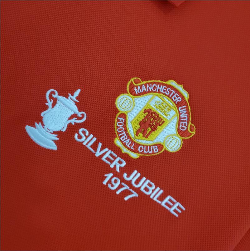 1977 Manchester United home  retro football jersey