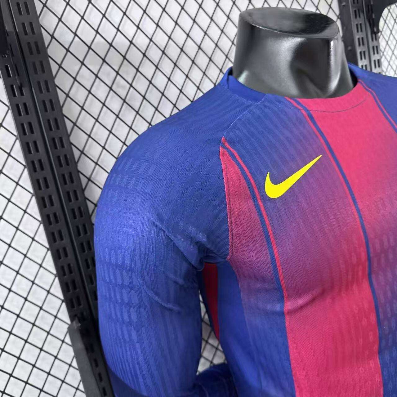 2025/2026 Barcelona Home long-sleeved blank version Football Shirt (Player Edition)