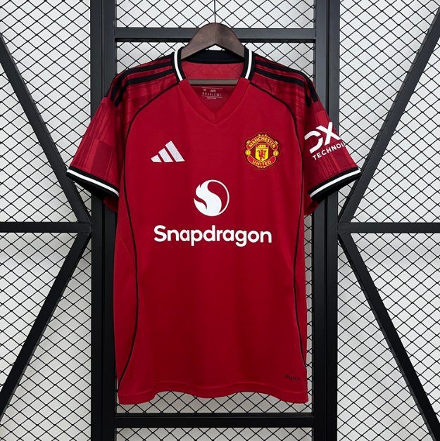 2026 Manchester United home Football Shirt (Fans Edition)