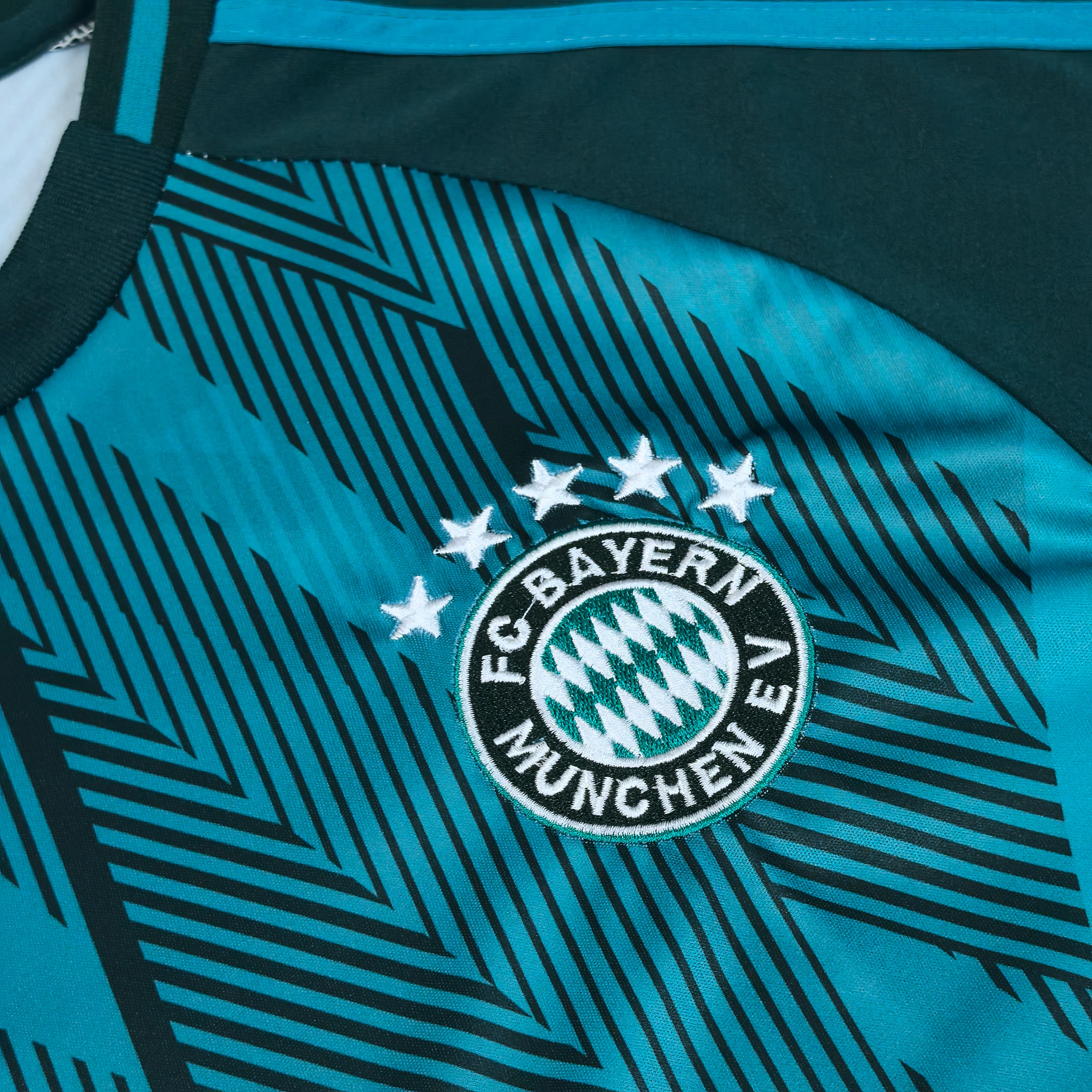 2025/2026 Bayern Munich Special Edition Football Jersey (Fan Edition)