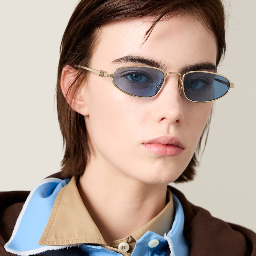 Miu Miu Logo sunglasses