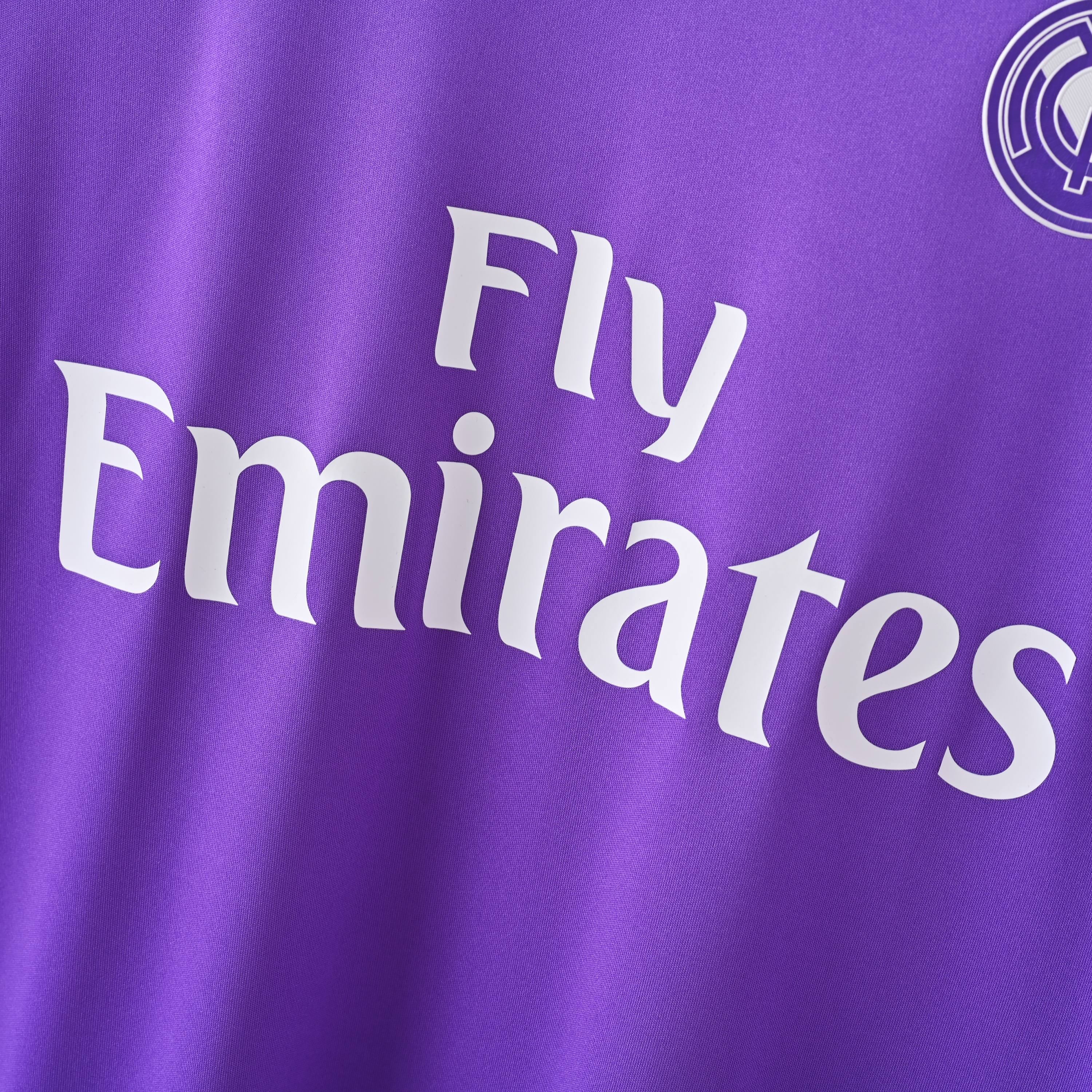 2016/2017 Real Madrid Away Retro long-sleeve Football Shirt