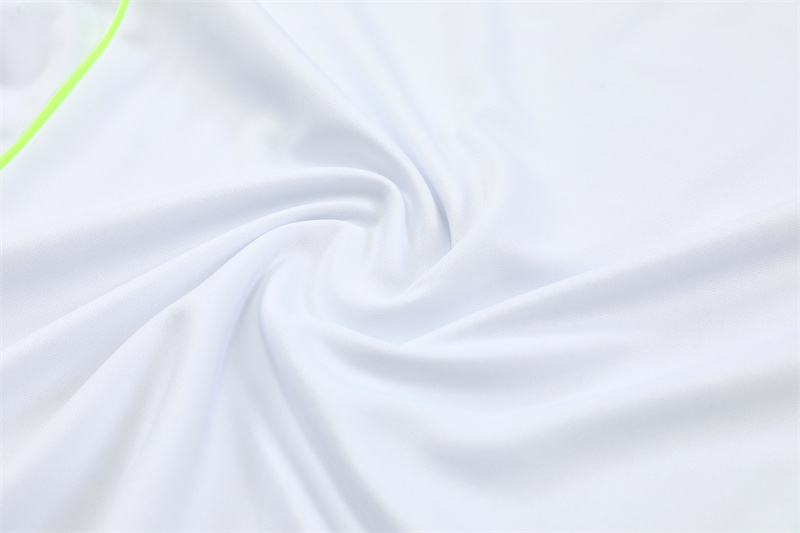 2024/2025 Real Madrid White Adult Half Zip Training Kit (Adult Kit)