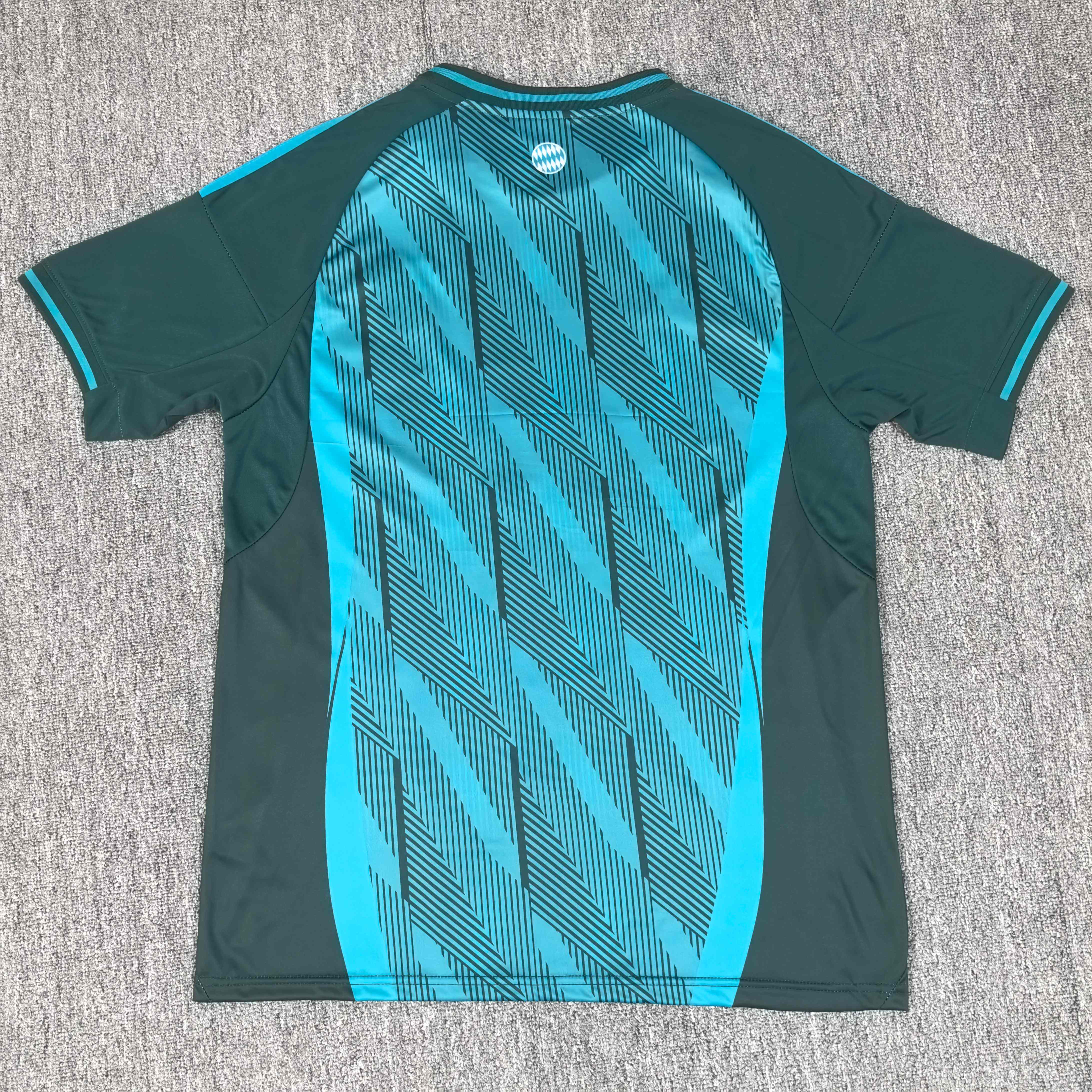 2025/2026 Bayern Munich Special Edition Football Jersey (Fan Edition)