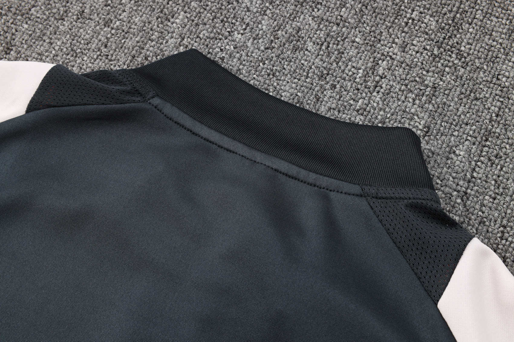 2024/2025 Real Madrid Grey Adult Half Zip Training Kit (Adult Kit)