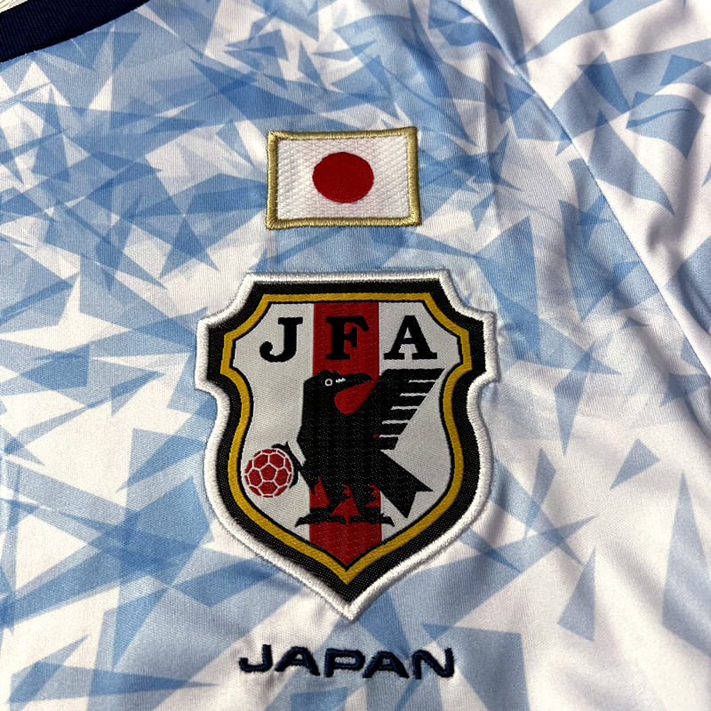 2016/2017 Japan Away Retro Football Shirt (Player Edition)