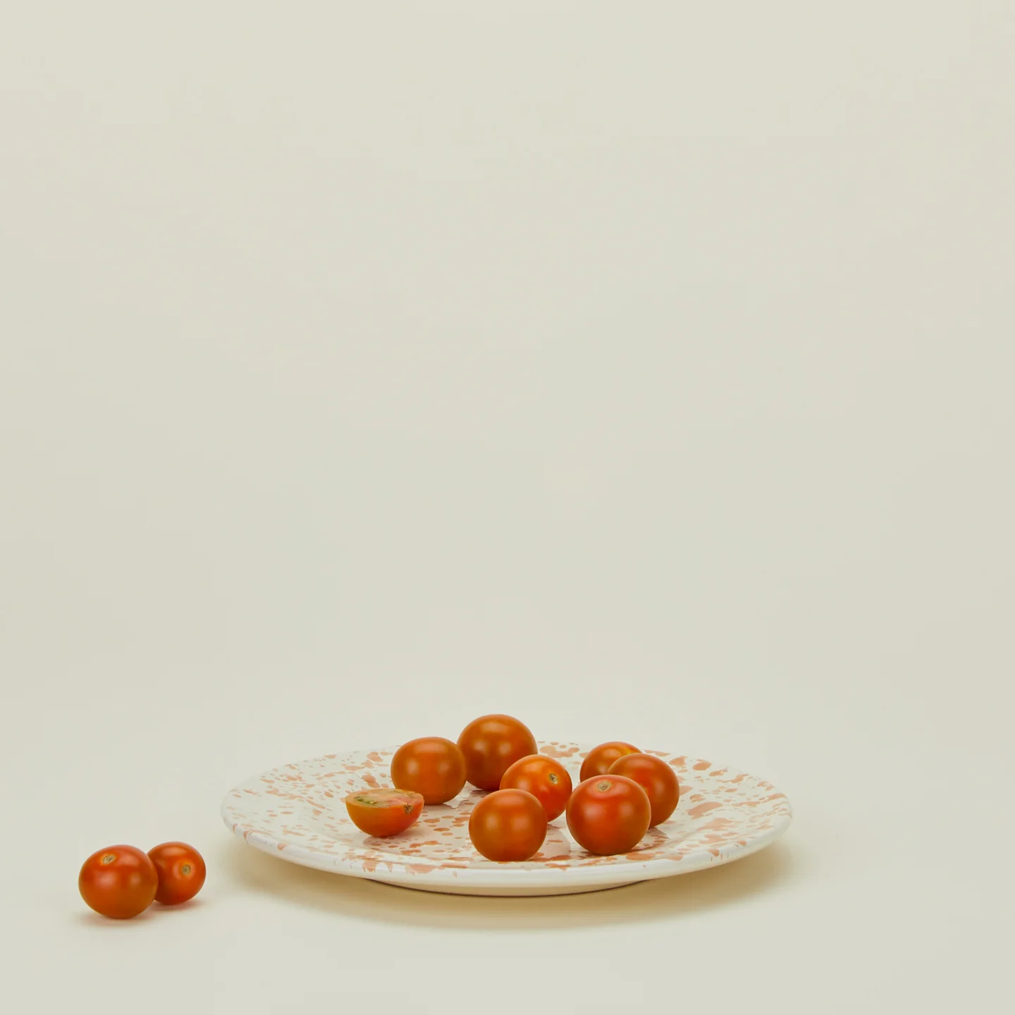 Splatter Salad Plate - Tan/Ivory