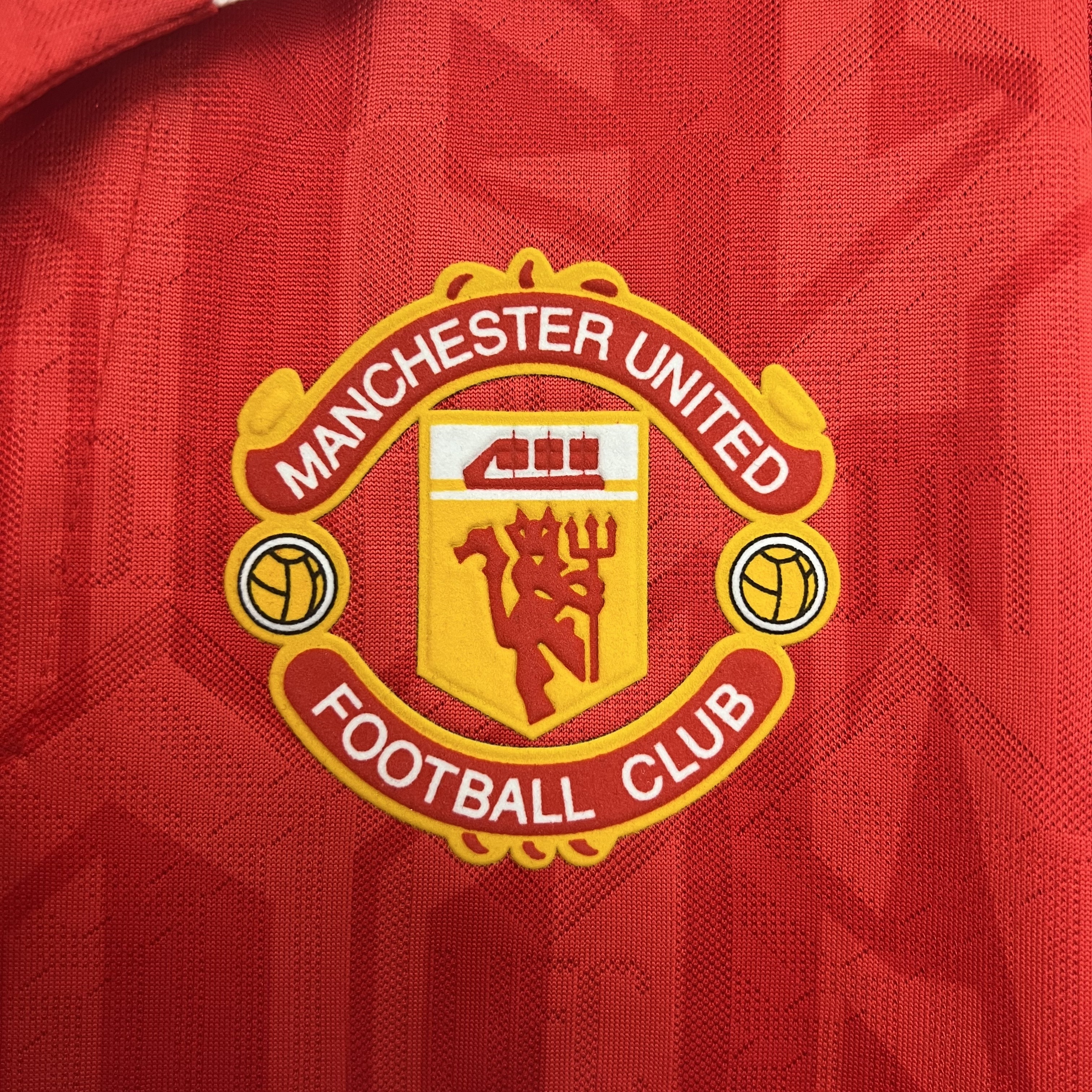 92/94 Manchester United home long sleeved retro football jersey