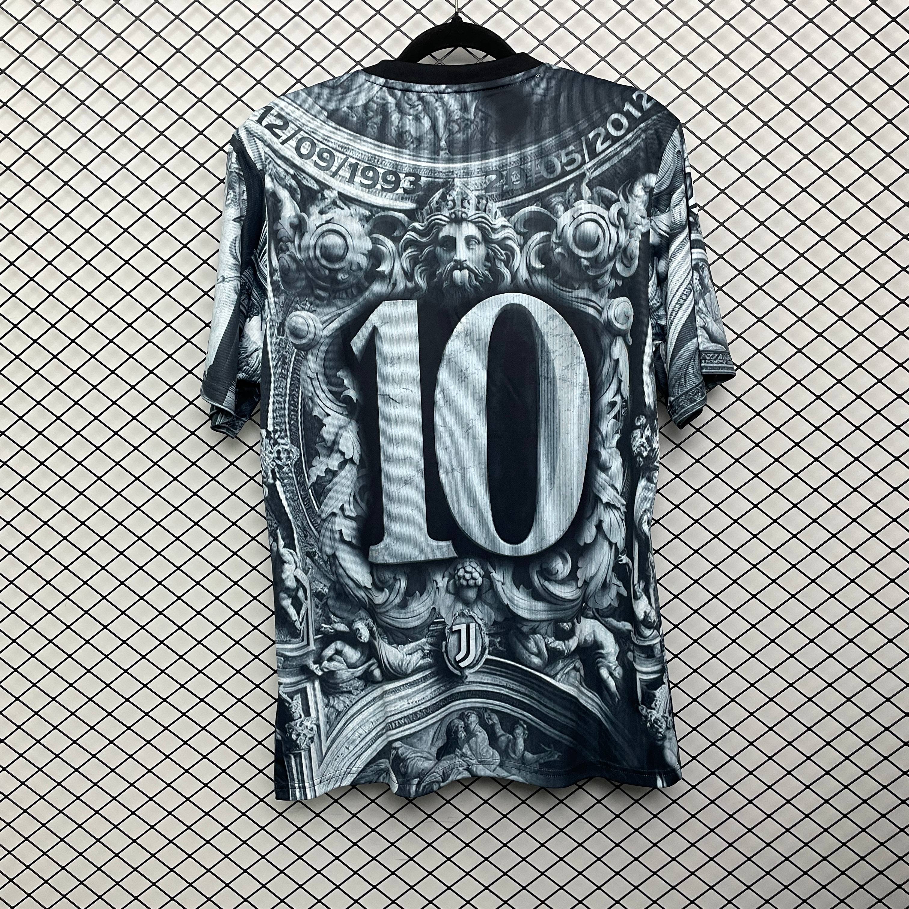 JUVENTUS ADP PREMATCH JERSEY 2025/26 (FANS)