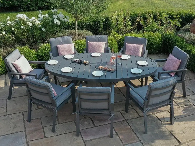 Maze Rattan New York 8 Seat Oval Dining Set