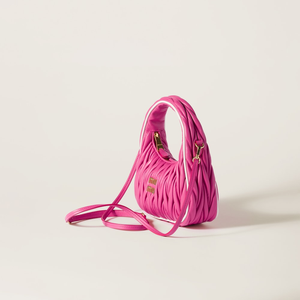 Wander matelassé nappa leather bag