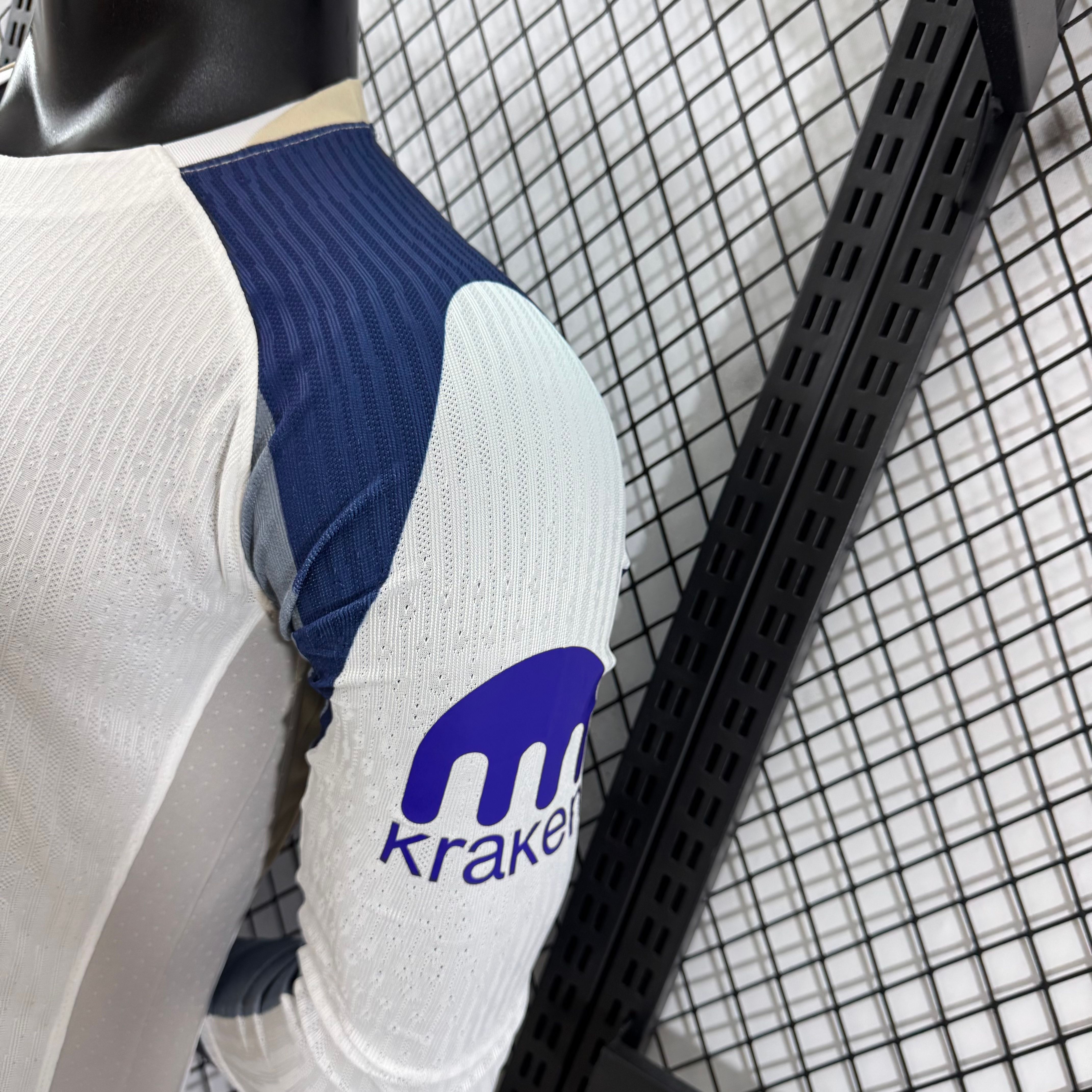 2025/2026 Tottenham Home Long Sleeve Football Shirt （Player Edition）