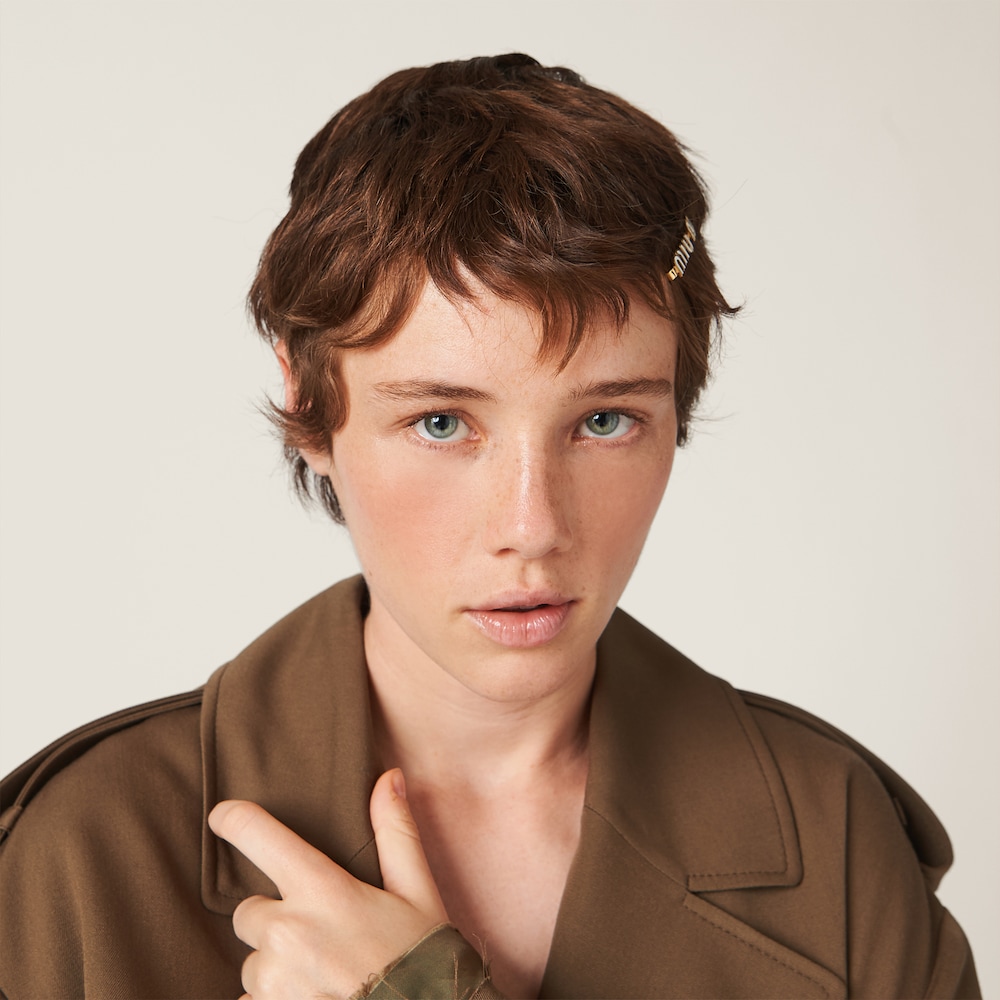 Enameled metal hair clip