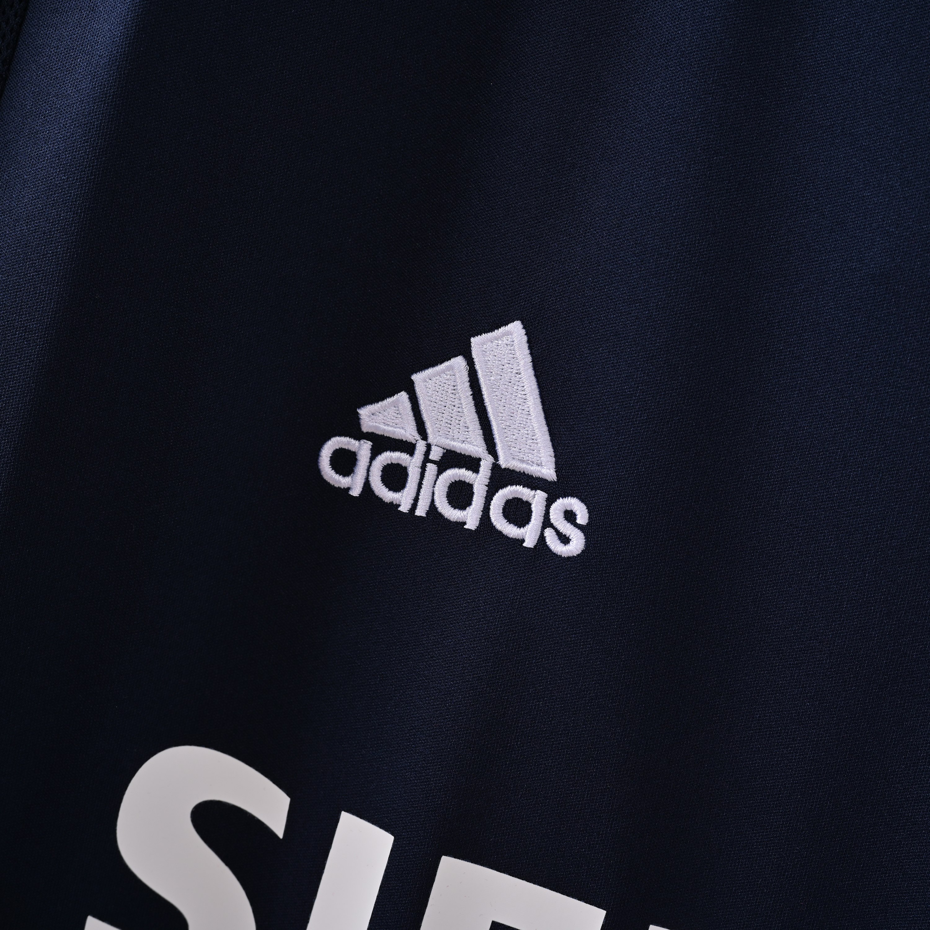 2004/2005 Real Madrid Away Retro Football Shirt