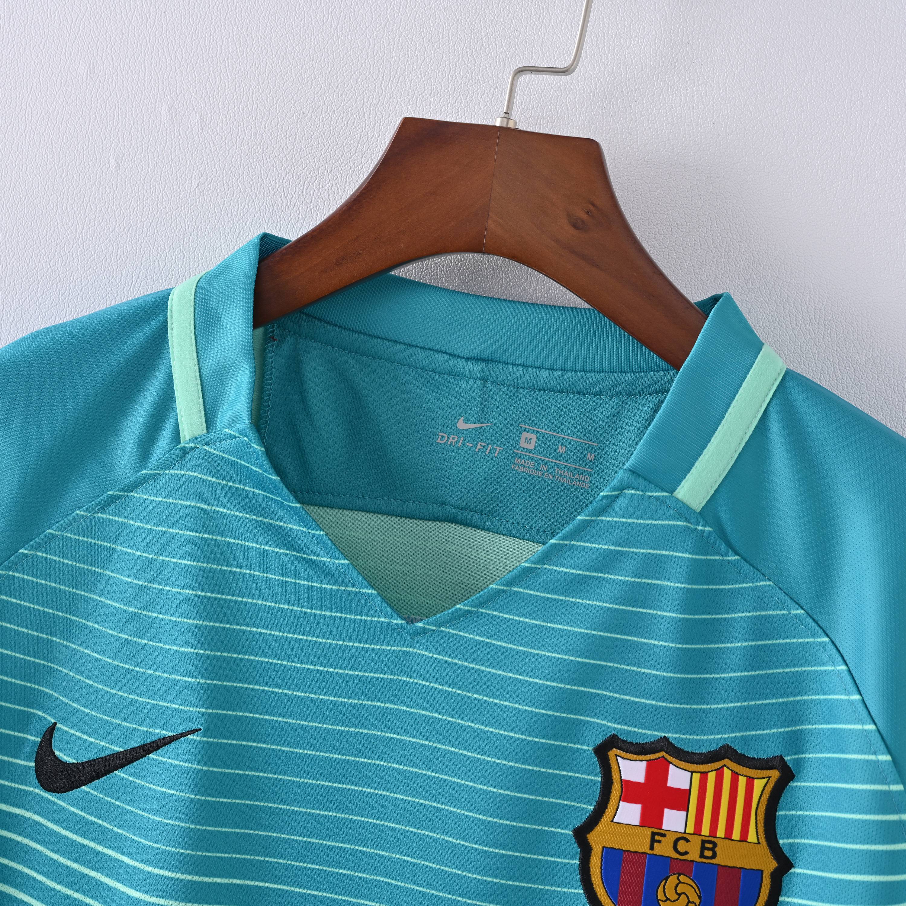 2016/2017 Barcelona Away Retro Football Shirt