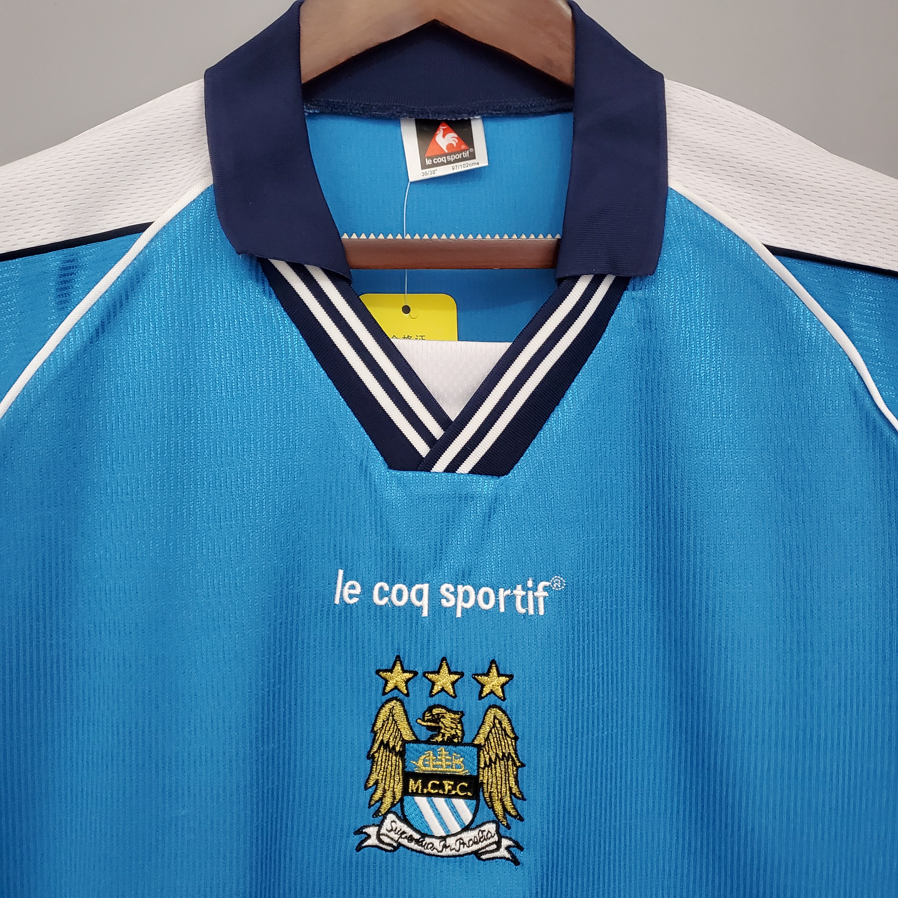 1999/2001 Manchester City Retro Home Football Shirt