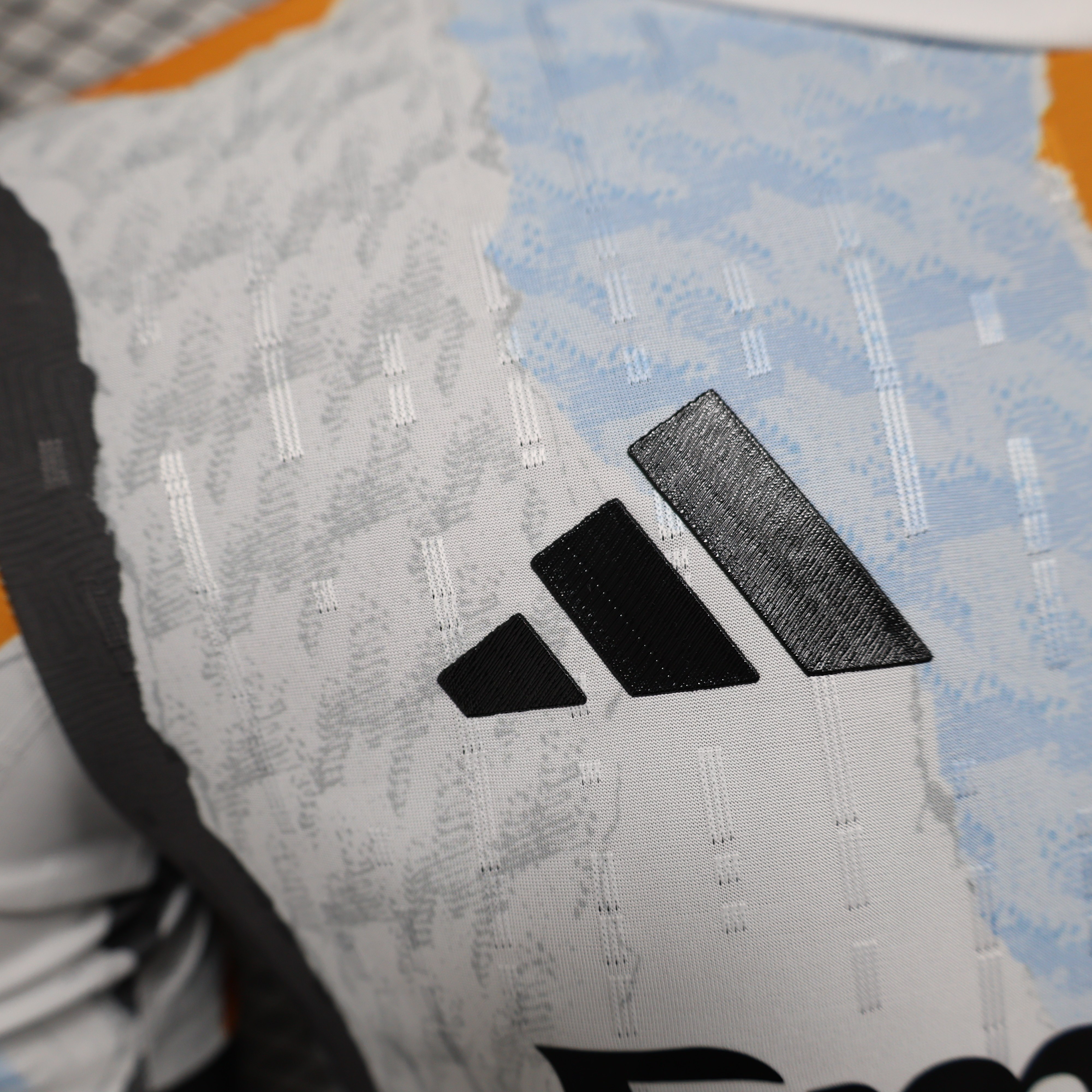 2025/2026 Real Madrid Training Football Shirt (Player Edition)