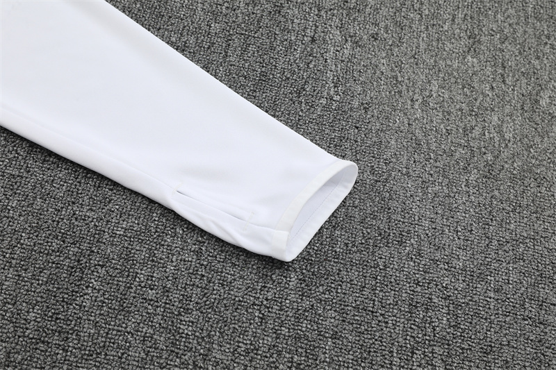 2025/2026 Juventus Kids Half Zip Training Clothes (Kids Kit)