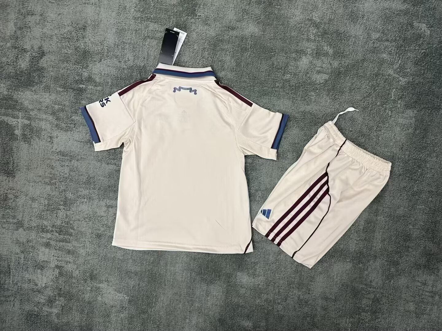 {{product_name}} High Quality Replica Football Jersey