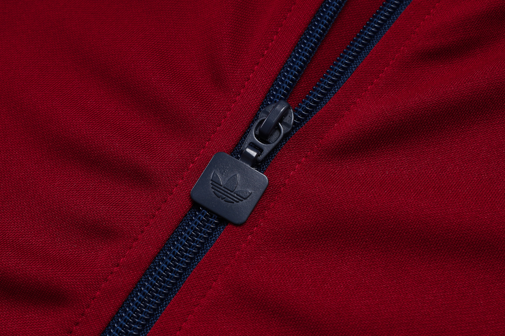 2025/2026 Arsenal Burgundy Adult Full Zip Training Suit (Adult Kit)