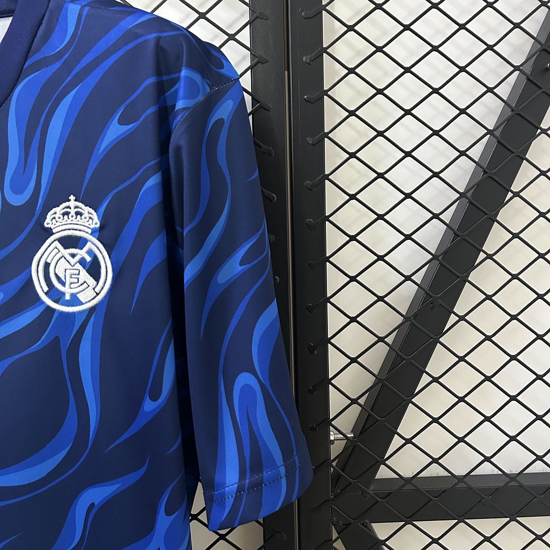 2025/2026 Real Madrid Pre-match Training Football Shirt （Fan Edition）
