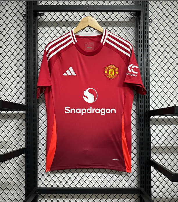 2024 2025 Manchester United home ground Football Shirt (Fans Edition)