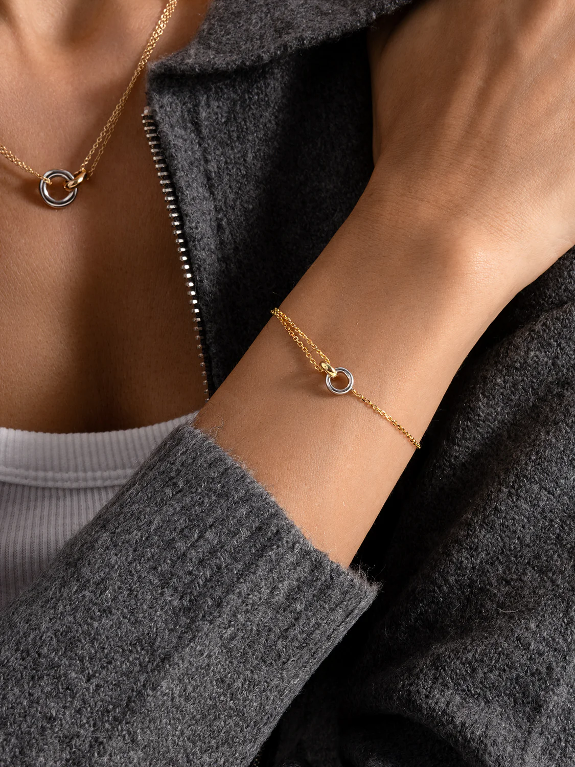 Bold Linked Bracelet