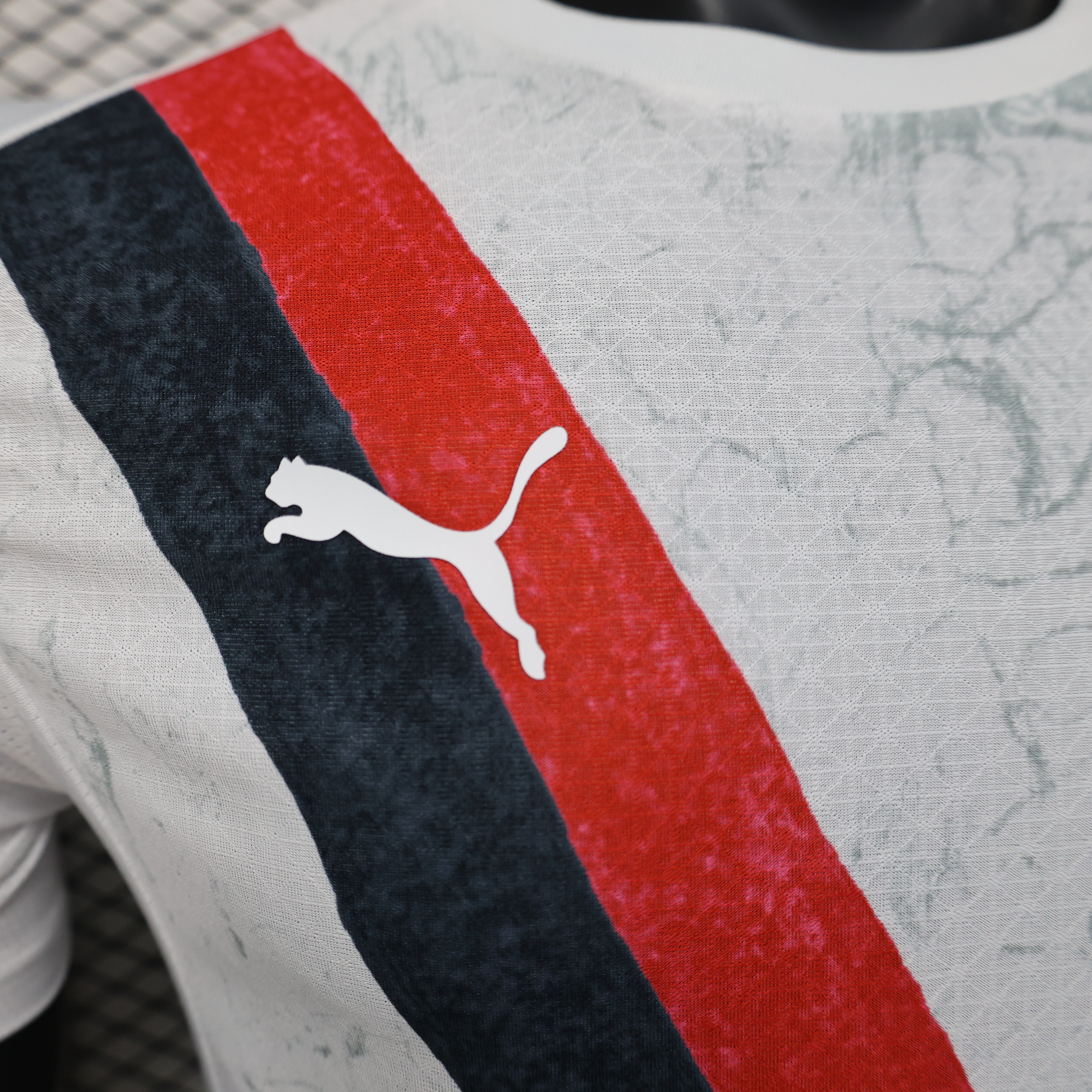 2025/2026 Manchester City Away Football Shirt (Player)