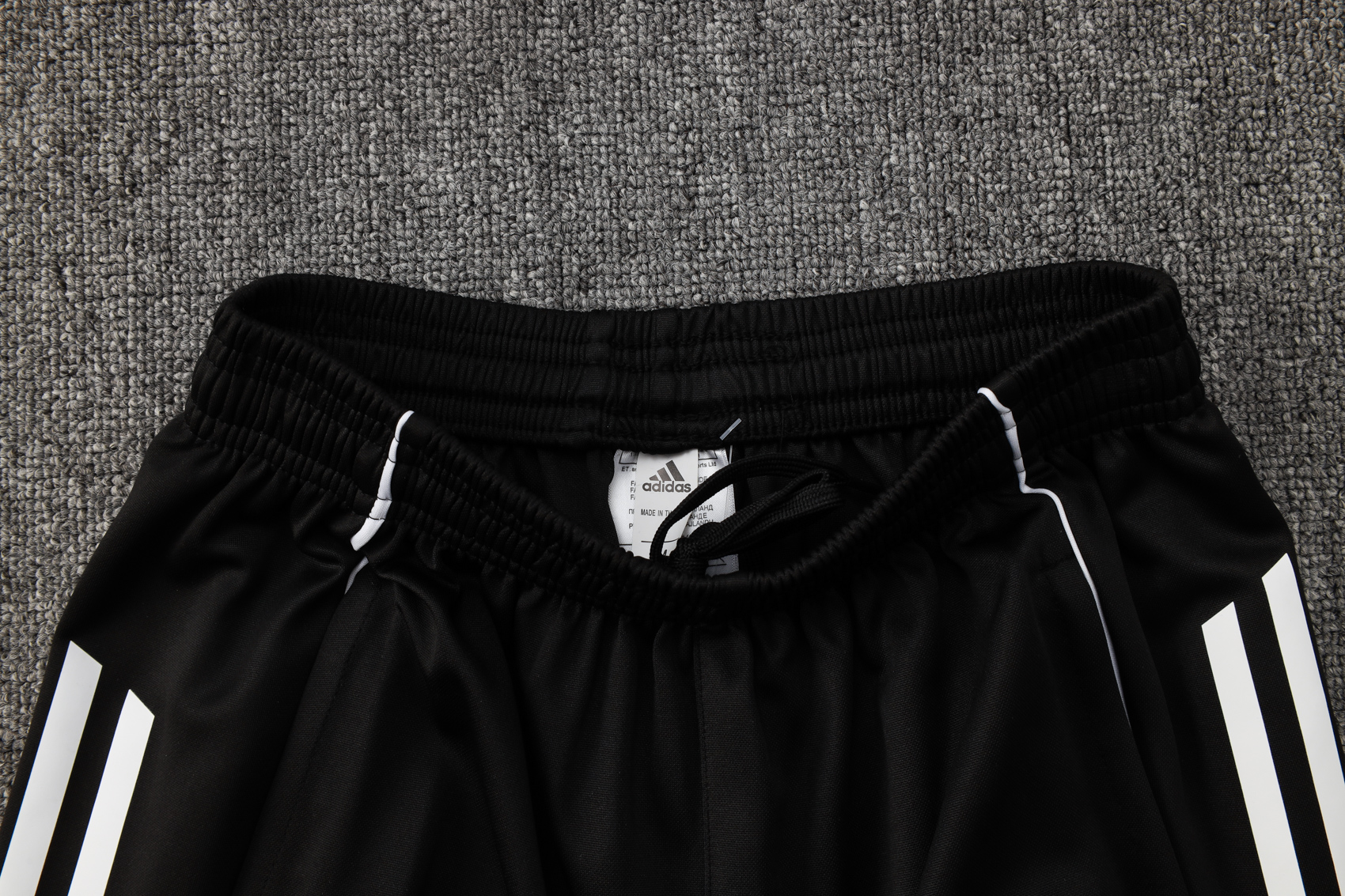 2025/2026 Real Madrid black adult vest training suit (Adult Kit)