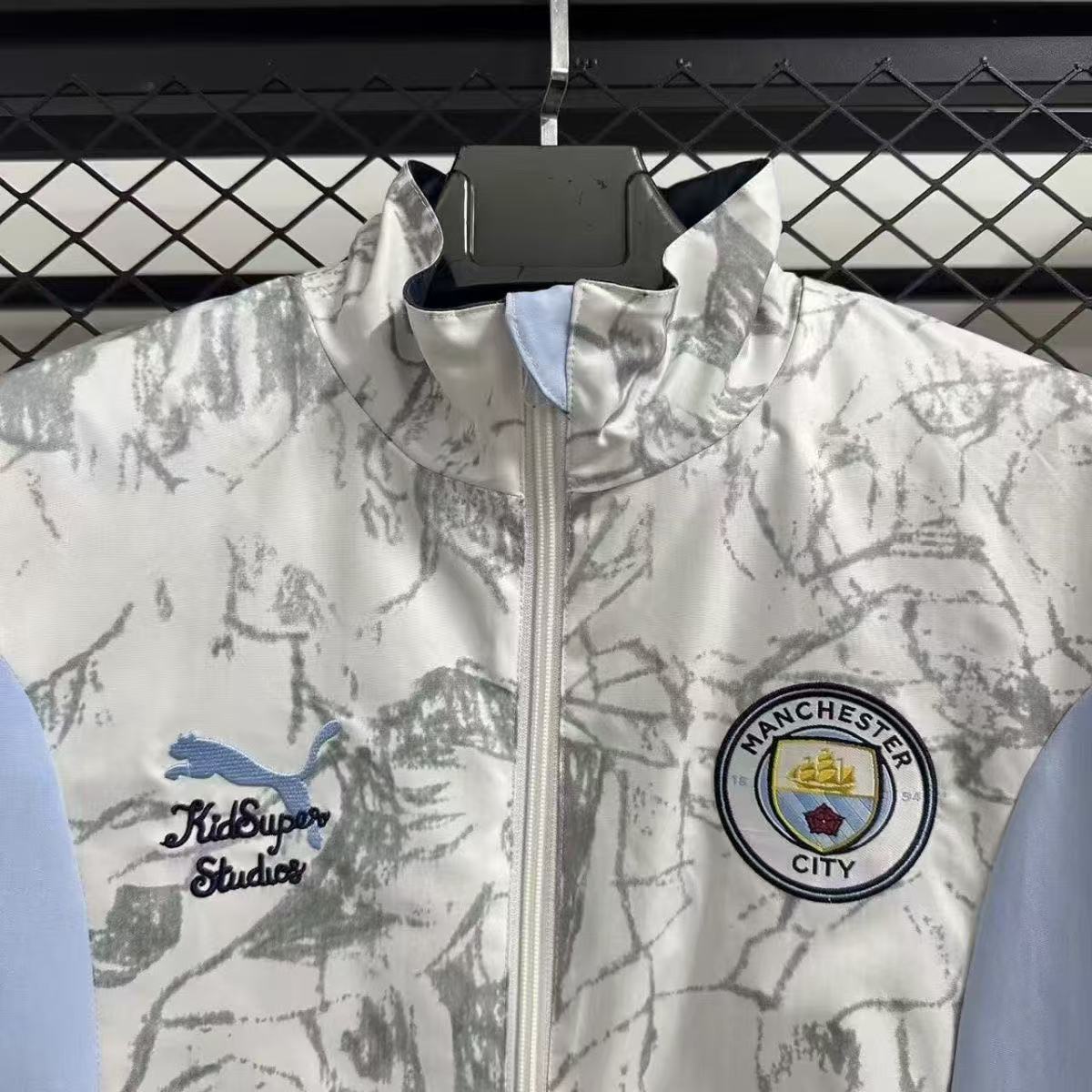 2025/2026 Manchester City Windbreaker Jacket